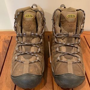 Keen Hiking Boots Worn Once!